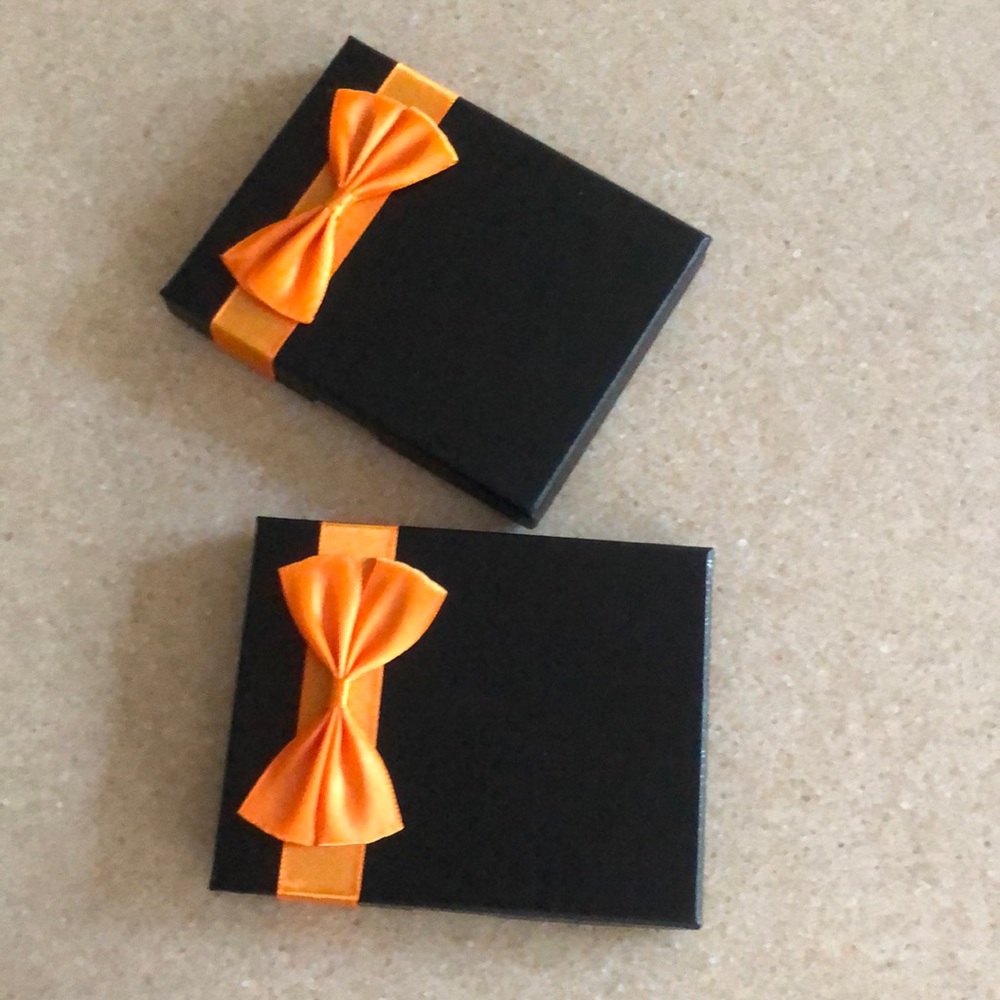 Amazon gift card boxes -2 count